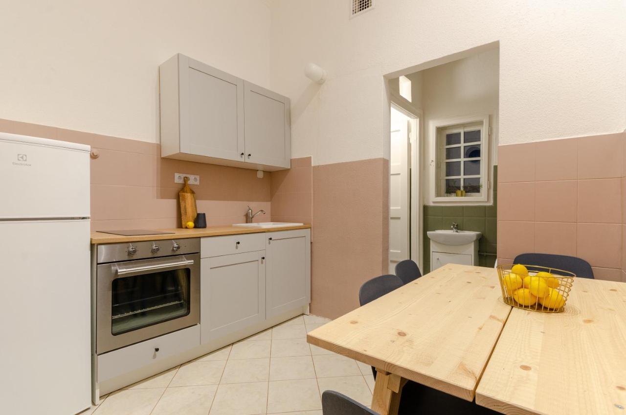 Cosy Apartment In Central District. Budapesta Exterior foto